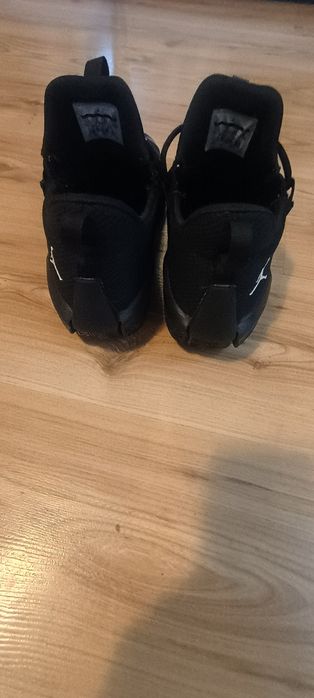 Vând jordan  original