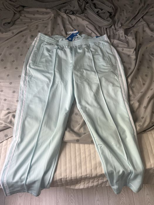 vand pantaloni adidas noi nouti
