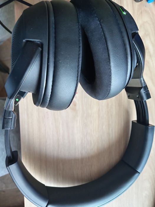 Чисто нови слушалки