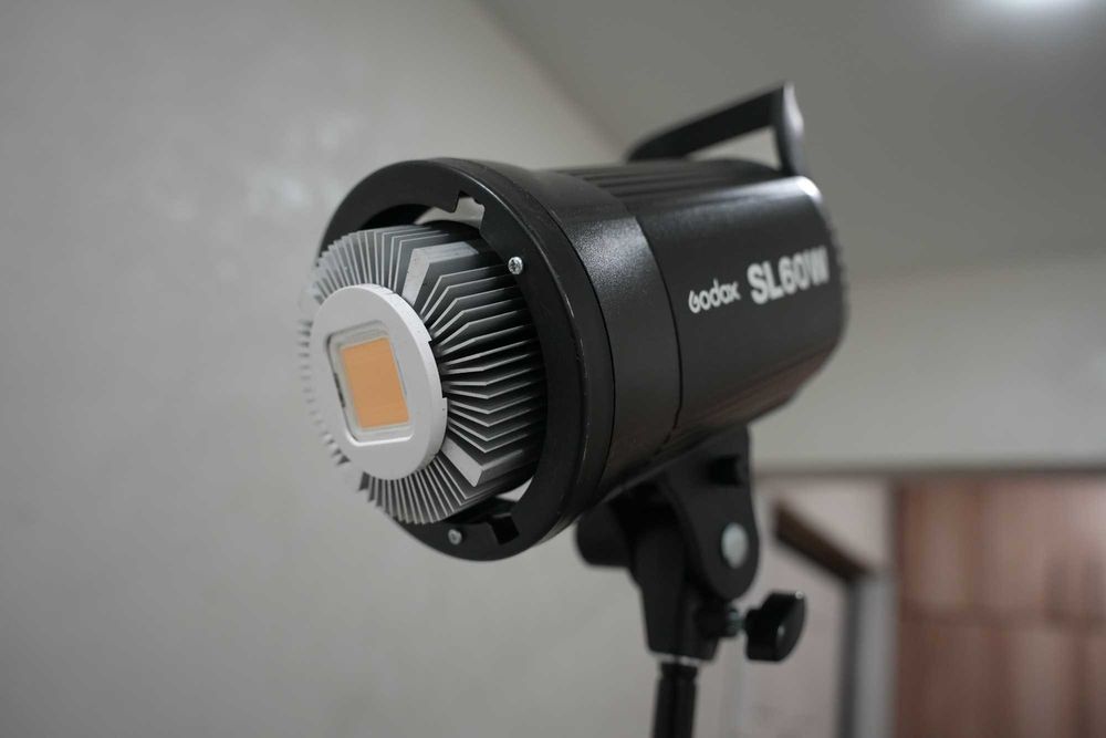 Godox SL60W + Софтбокс + Стойка