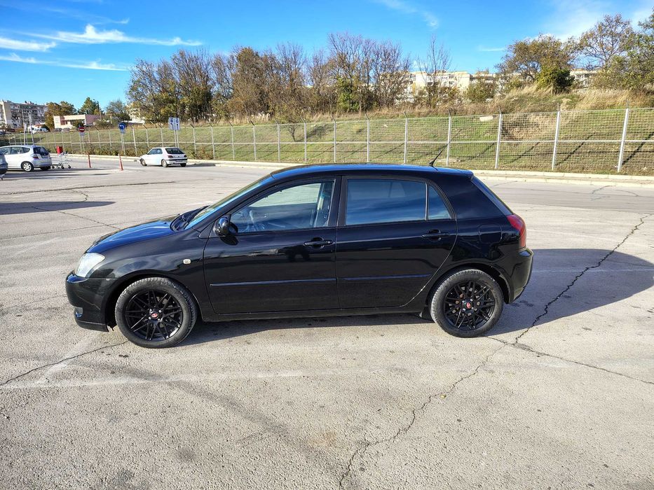 Toyota Corolla e120 hatchback