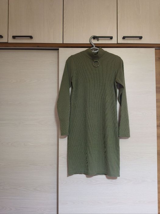 Платье лапша мини цвет оливка