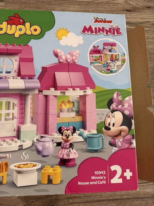 Lego Duplo Minnie’s House and Cafe
