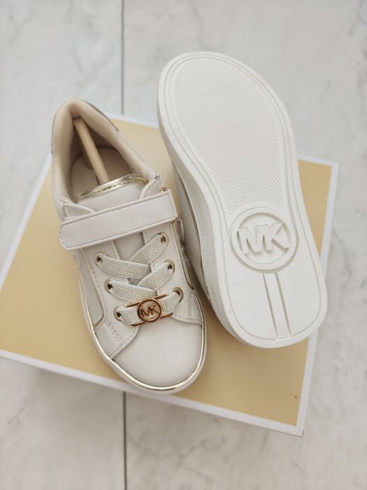 Детски обувки Michael Kors (нови)