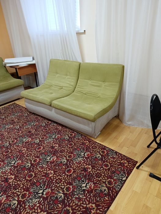 Продам офисные диваны