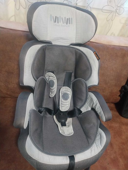 Стол за кола от 1г до 12г