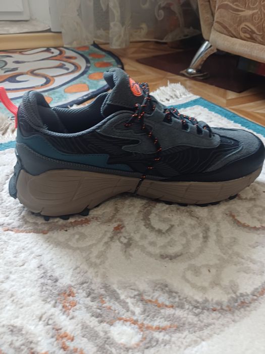 Кроссовка Reebok