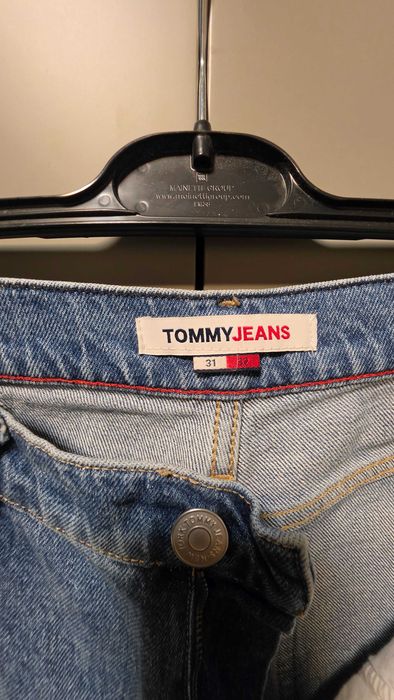 Дамски дънки Tommy Jeans