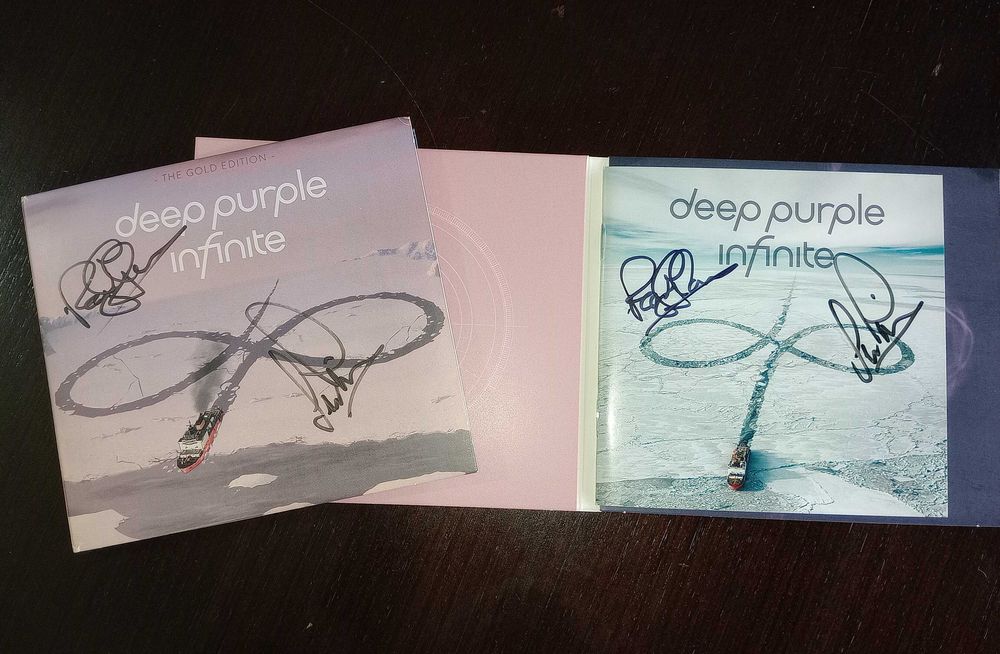 Оригинални CD албуми с автографи Дийп Пърпъл / Deep Purple