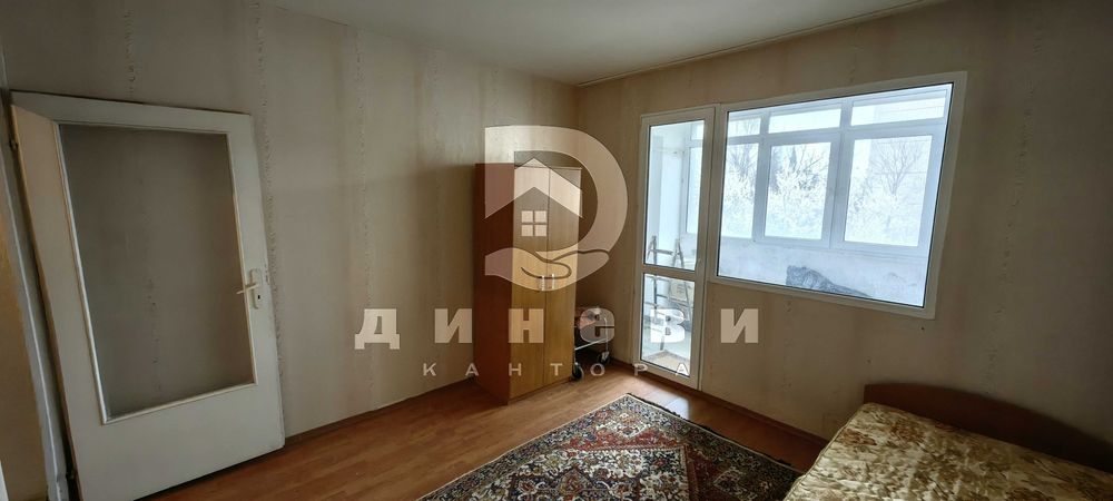 Продава се Тристаен апартамент в Стара Загора, Опълченски - 95 кв.м за 932 €/кв.м - Снимка #11