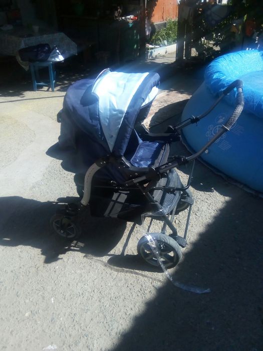 Продам детские коляски.