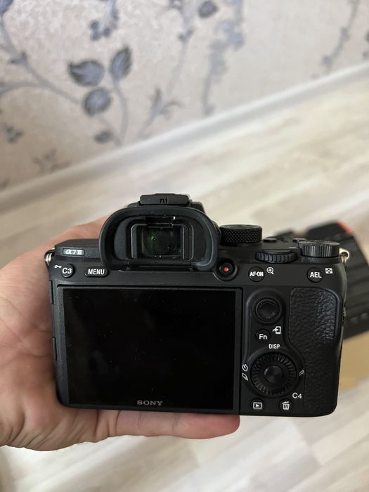 Sony A 7 3 obektiv