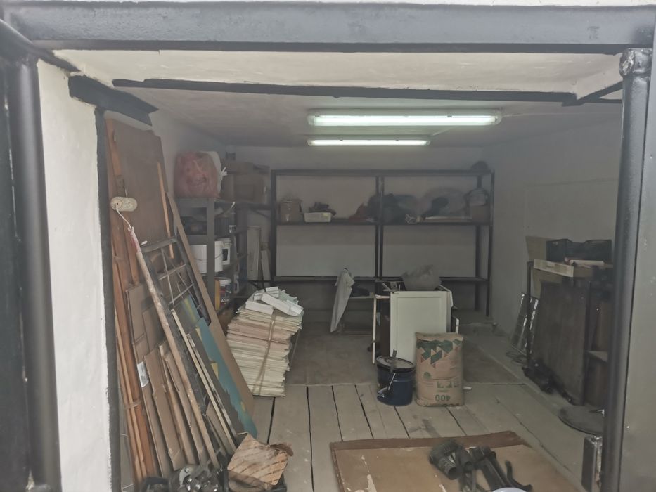 Гараж с ремонтом продаётся