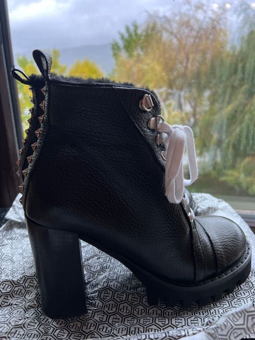 Обувки  Philip Plein 38 размер
