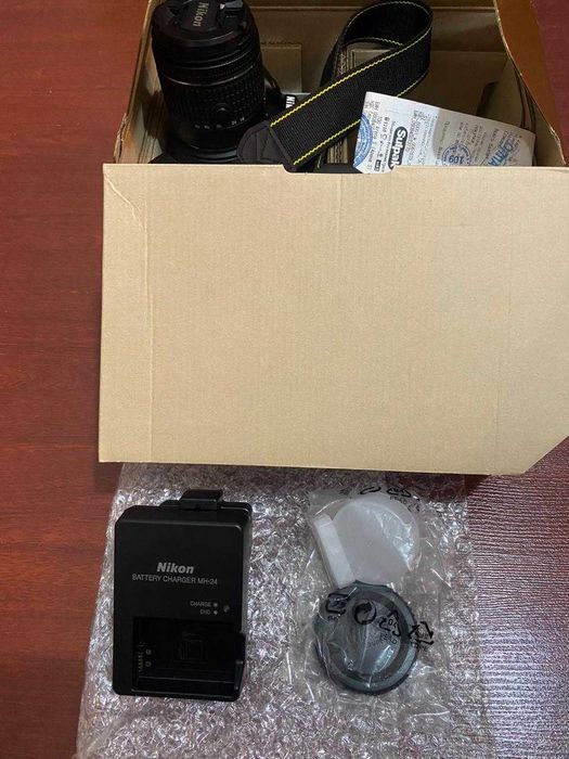 Фотокамера Nikon D3500 VR Kit новый