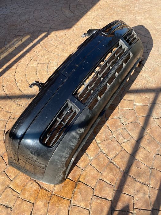 Предна броня Голф 4