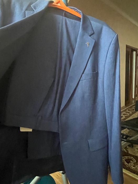 Продам костюм! Один раз надел.