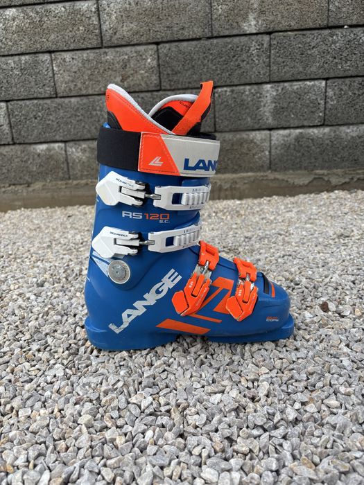 Ски и ски обувки