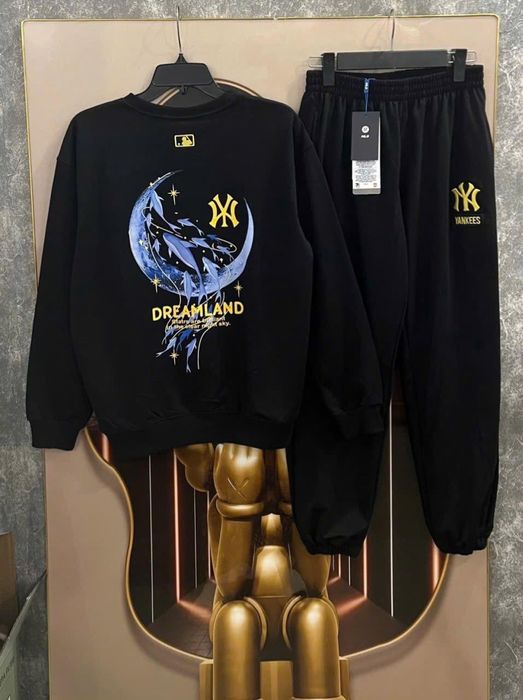 Ветровка кофта с штанами