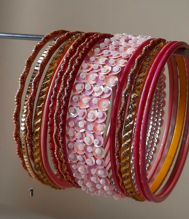 Летни,морски,весели гривни