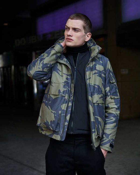 Peak performance squad camo jacket L