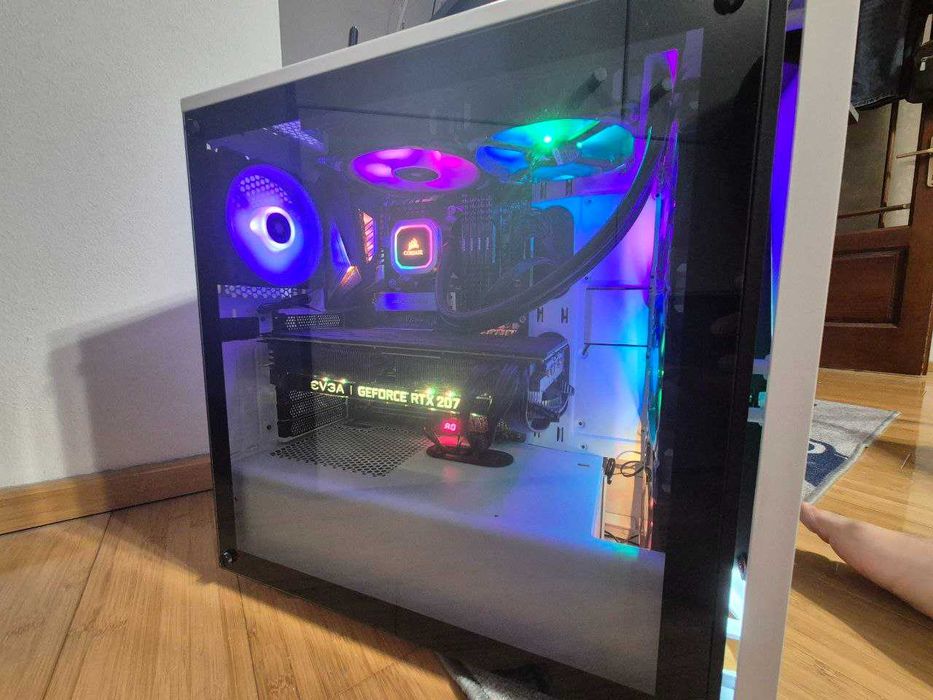 Calculator i9 9900k, RTX 2070 EVGA FTW3, WIN 11 cu licenta