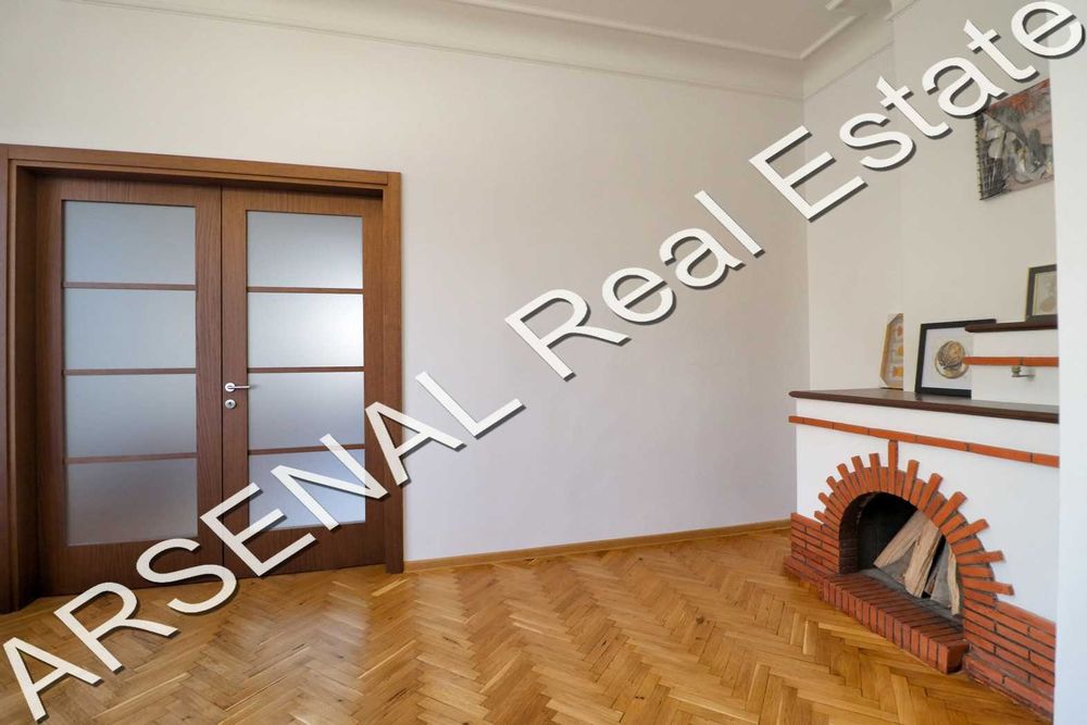 Дава се под наем Офис в София, Център - 135 кв.м за 1000 € - Снимка #3