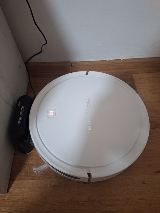 Прахосмукачка робот