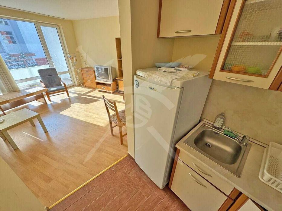 Продава се Двустаен апартамент в к.к. Елените - 72 кв.м за 1105 €/кв.м - Снимка #8