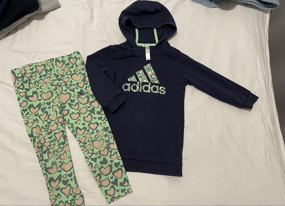 Adidas trening oentru feter 3-4 ani