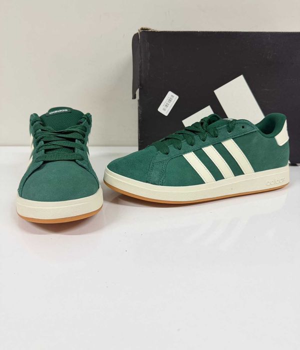 Adidas Grand Court 00s