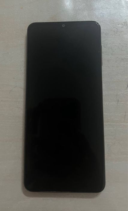 Samsung Galaxy A12 srochno sotiladi