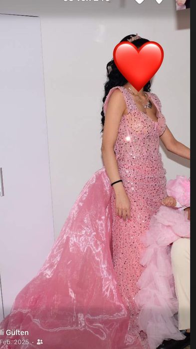 Офицялни рокли за майка и дъщеря