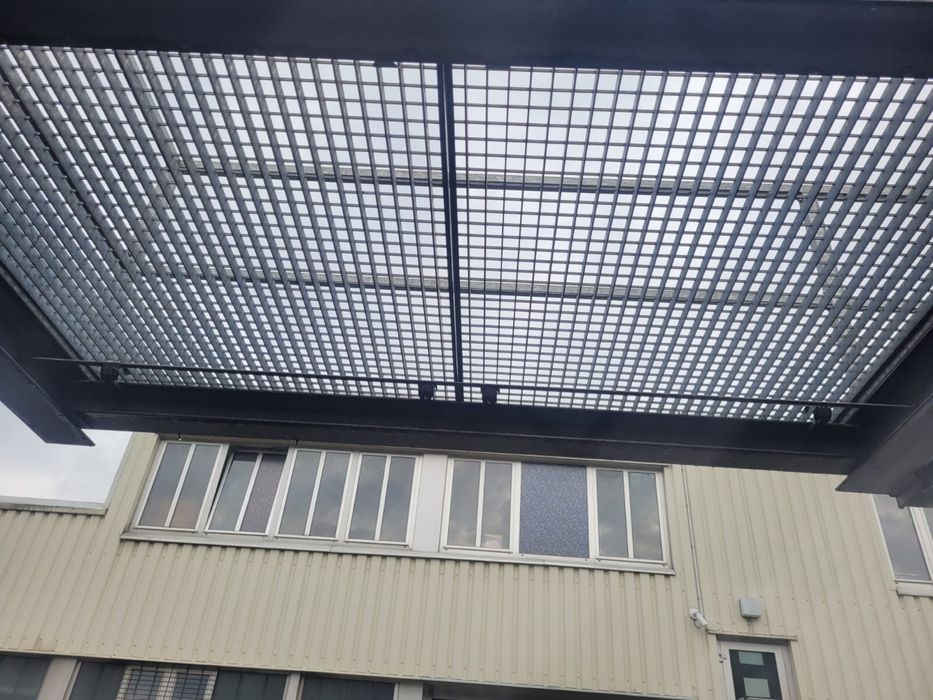 Rampa si platforma containere maritime