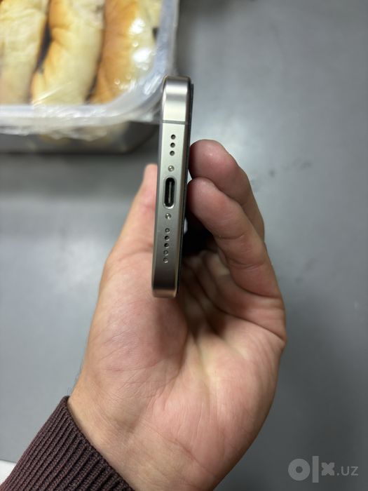 iPhone 15 pro 128 Gb