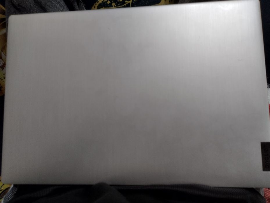 Продам ноутбук леново