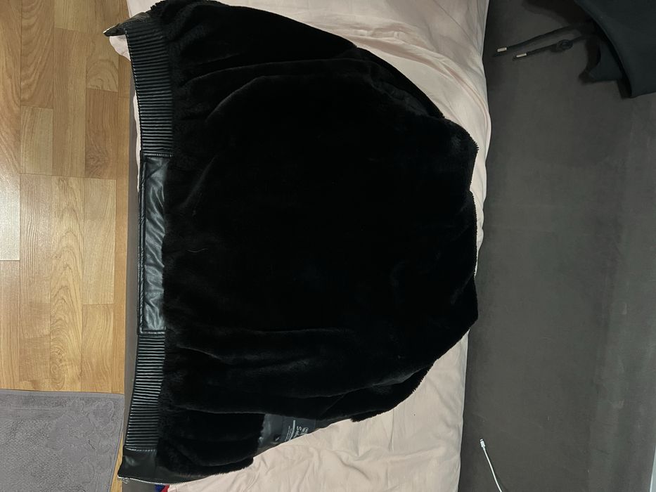 Кожаная куртка размер S