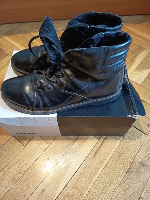 Мъжки боти от естествена кожа (набук)