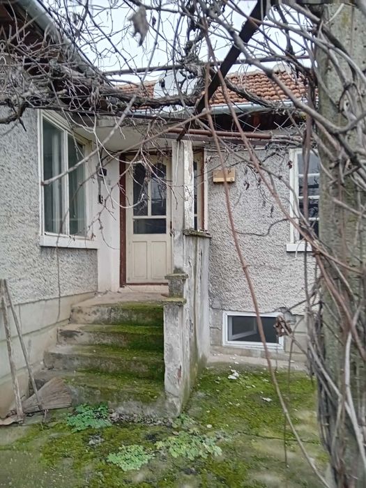 Продава се Къща в с. Джулюница, Област Велико Търново - 100 кв.м за 204 €/кв.м - Снимка #2