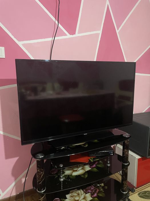 Телевизор samsung led