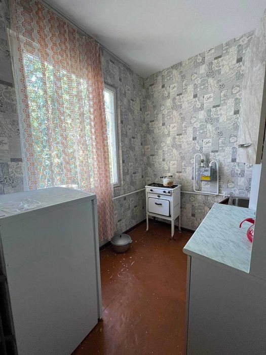 Чиланзар 21 квартал Магазин Идеал
1/4/4
Кирпич 1.5/3 ўрта ремонт 33 м²