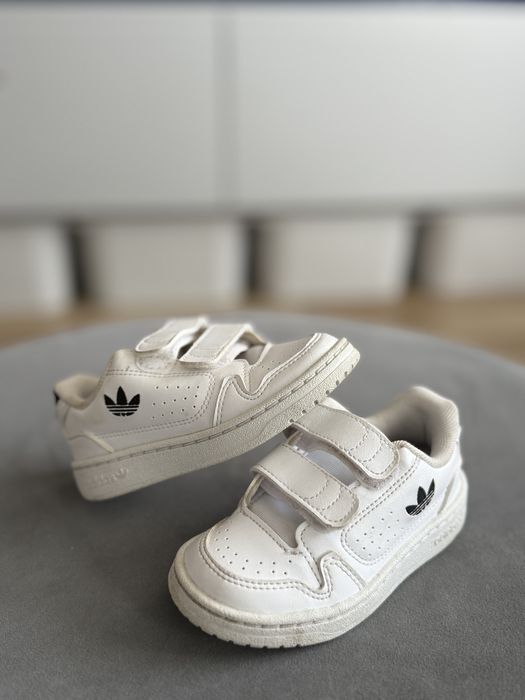 Adidasi adidas 25