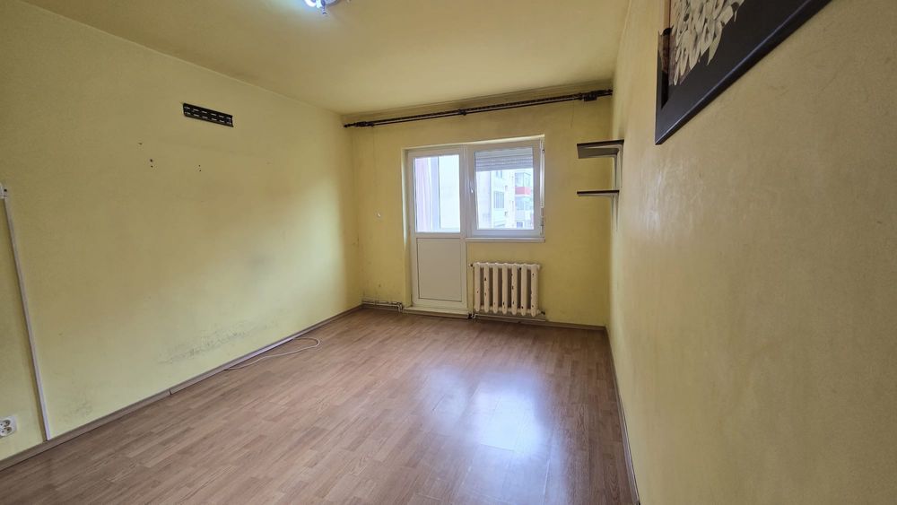 De vanzare Apartament 2 camere decomandat