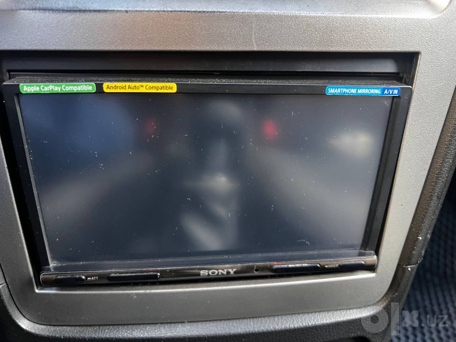 Sony XAV 3200 manitor