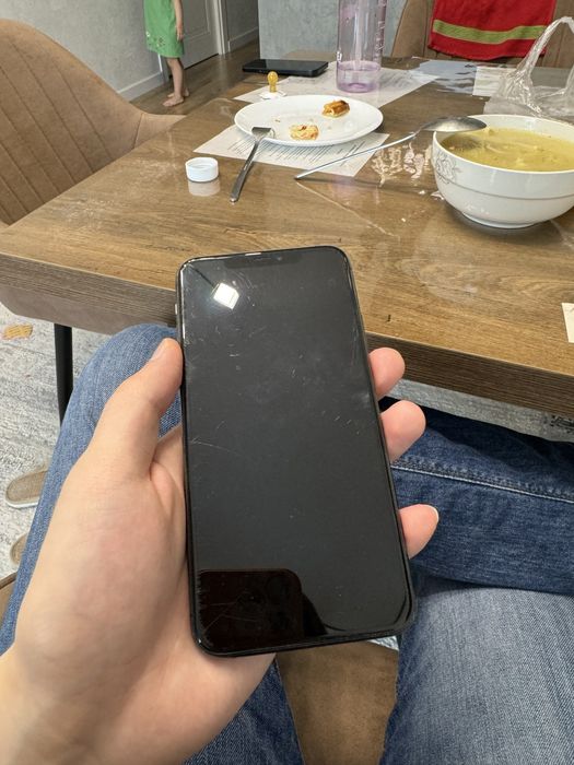 Срочно Продам Iphone 11 pro max 256gb
