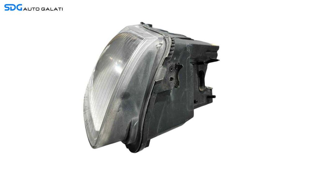 Far Dreapta Audi A6 C6 FaceLift 2004 - 2008 (urechi rupte) [L5975]