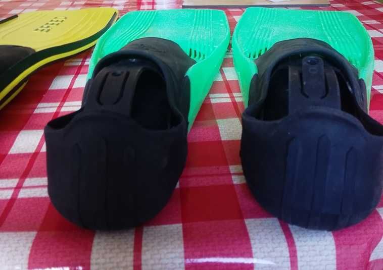 ИТАЛИАНСКИ ПЛАВНИЦИ /  дъл.60см. ширчина 20см  в идеално състояние