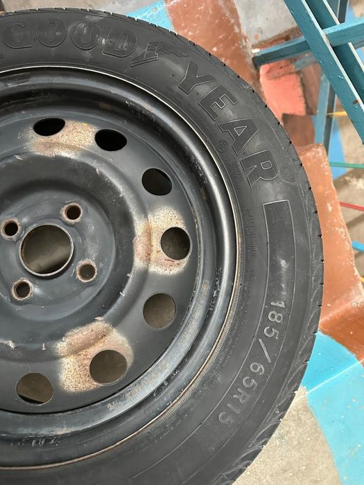 Продам летние шины