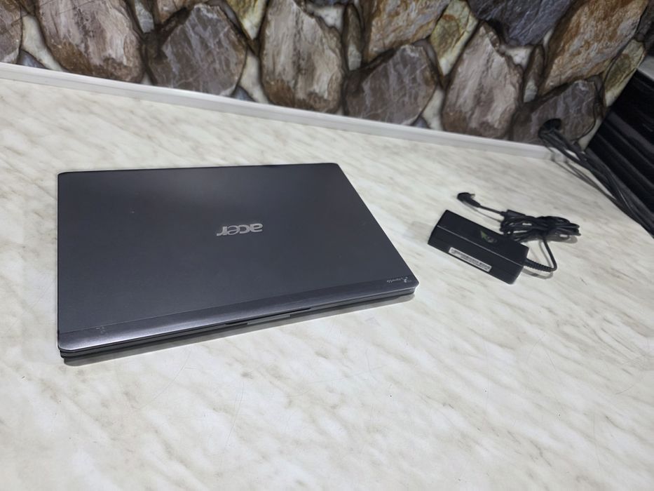Ультрабук Acer + ssd
