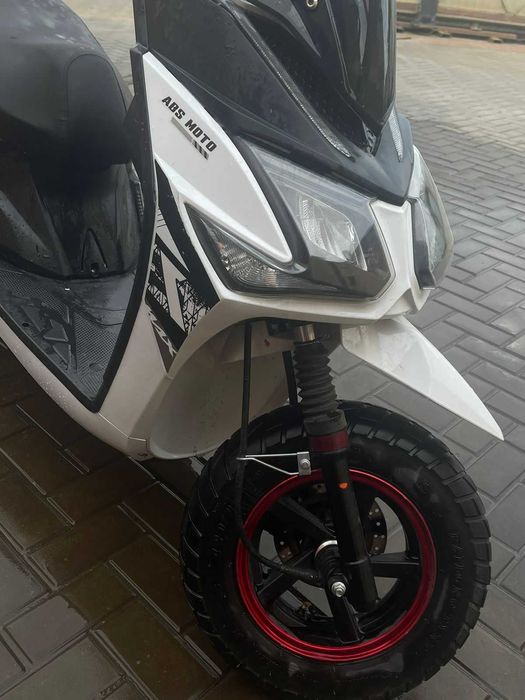 Скутер BWS R-Samurai в идеальном состоянии